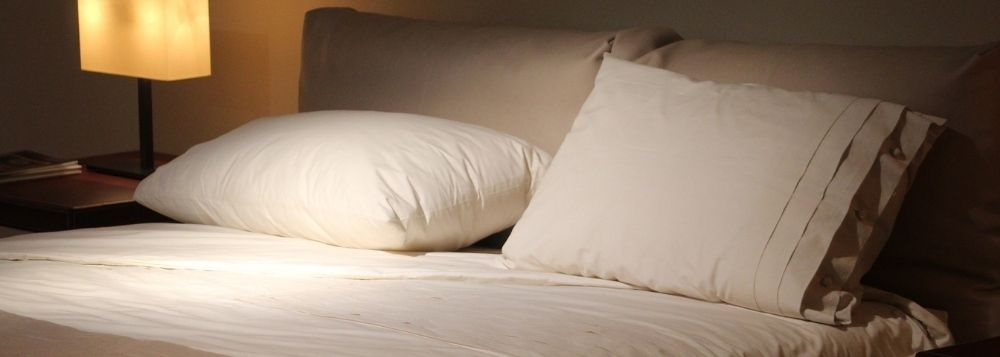 How big is a queen bed mattress?