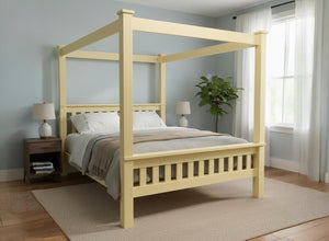 Chesterton 4 Poster Bed in Dayroom Yellow Finish (High End)