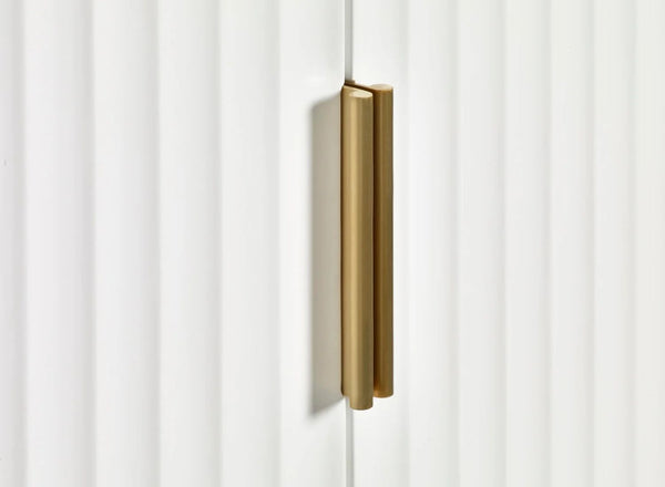 Murano 2 Door Wardrobe - Close Up of Handles