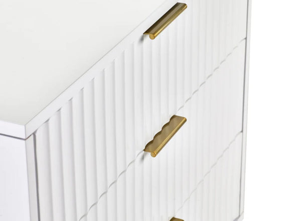 Murano 3 Drawer Chest in White - Close Ups