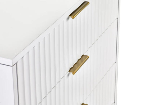 Murano 5 Drawer Chest in White - Close Up