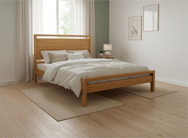 Shernbourne Bed in Antique Finish