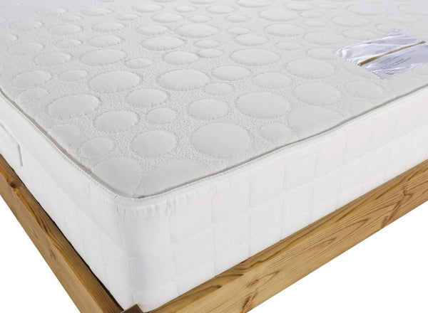 Willoughby 2000 Pocket Sprung Hybrid Mattress Close Up